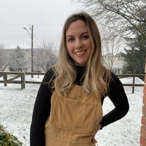 Meet your Posher, Liz